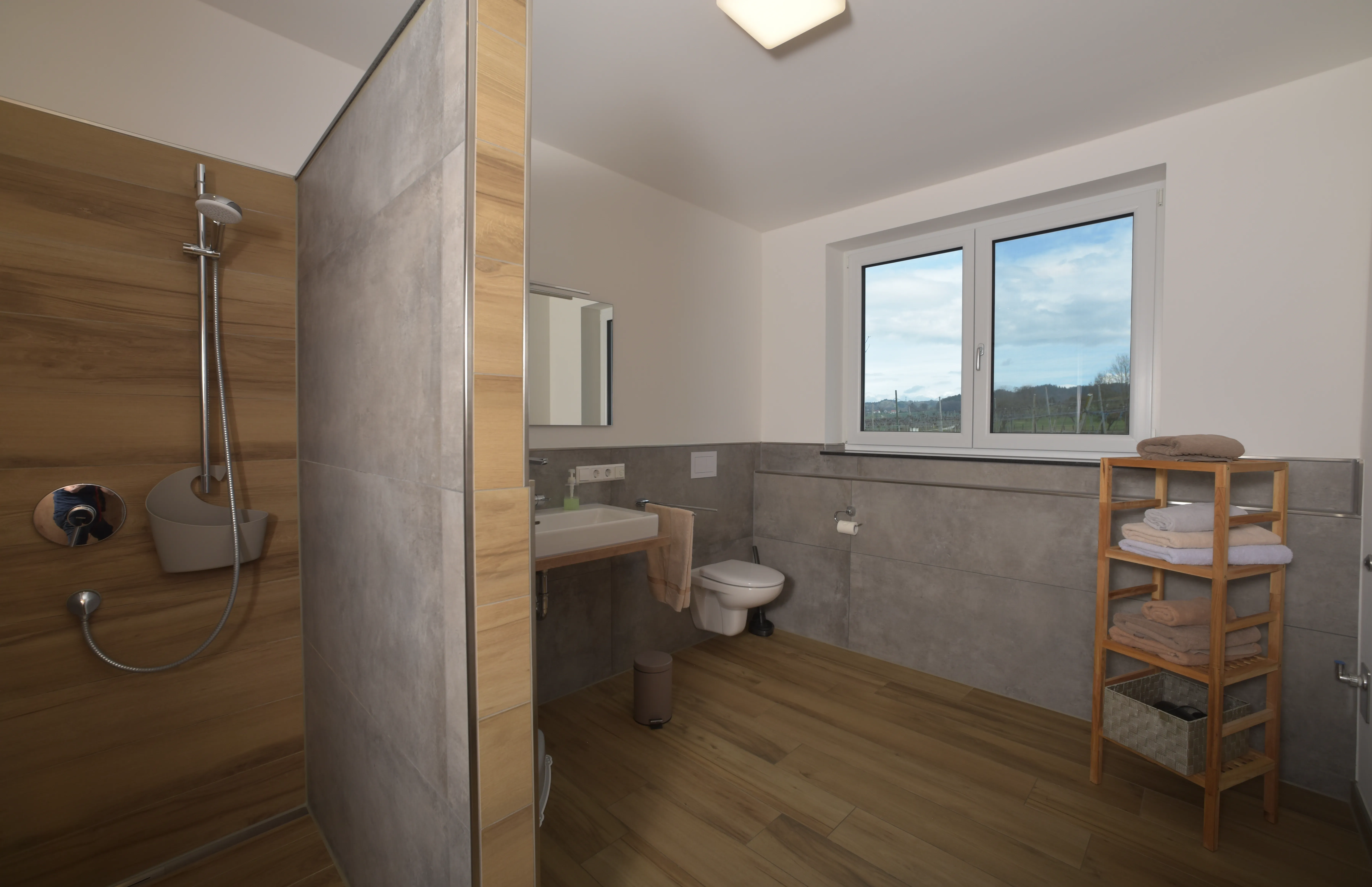 Das Badezimmer unterm Baum